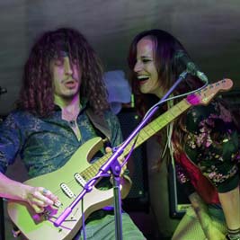 Le Bunker with Jewly – Tavannes